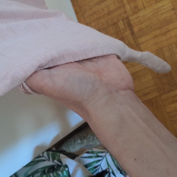 Shift dress with pockets 4 items for $20 ❤️ - Picture 3 of 5